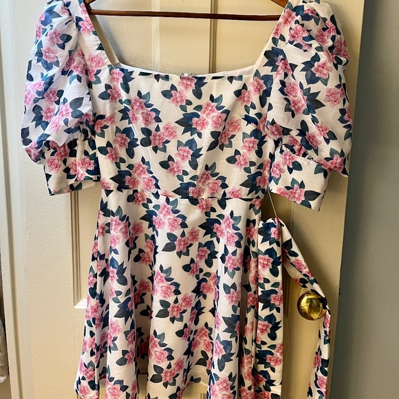 REVOLVE Dresses & Skirts - Revolve- Never Used